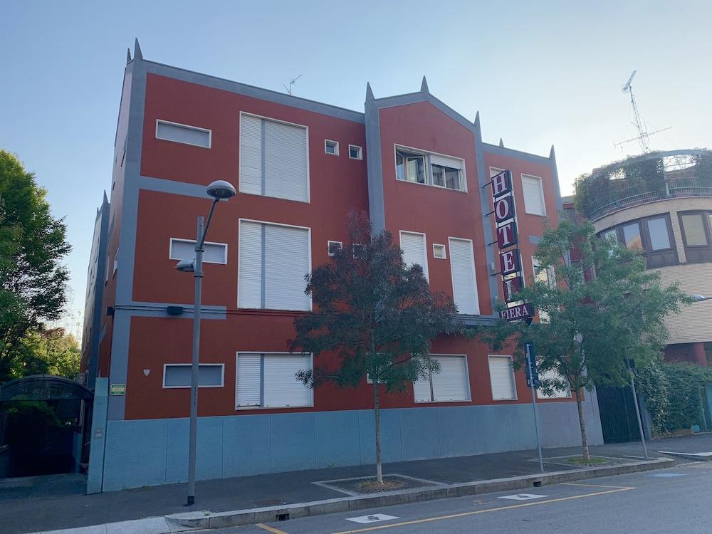 호텔 피에라 콘그레시 밀라노 외부 사진